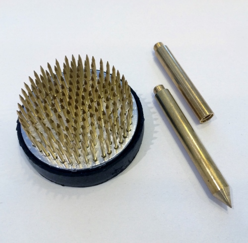 kenzan pin holder